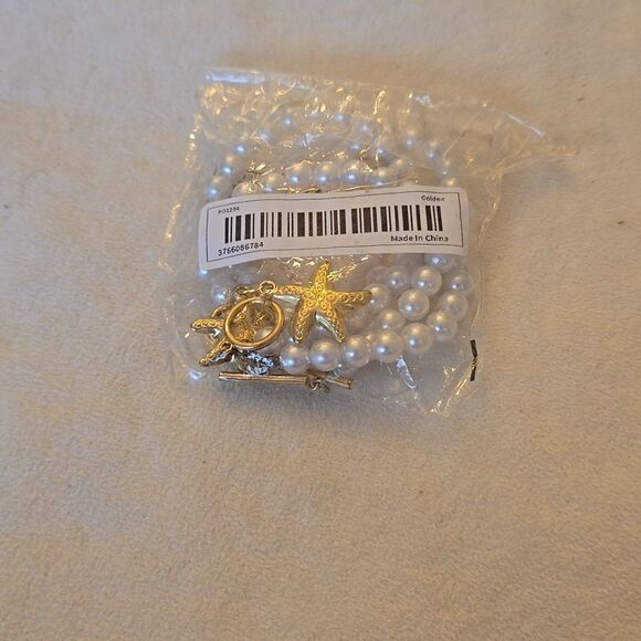 Starfish necklace and bracelet set - Picture 11 of 11